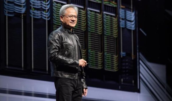 翻翻配资 诺基亚为何被黄仁勋重新捡起 AI时代的金矿